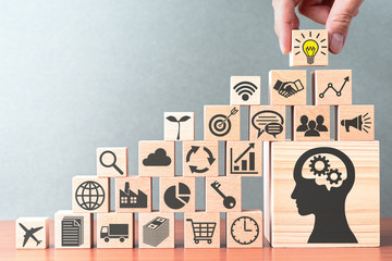 大自然的启示手抄报四年级简单